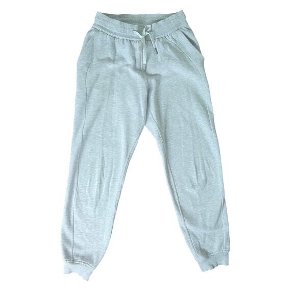 Lululemon Scuba High-Rise Relaxed Jogger - White - Size 6 - Style - Picture 1 of 10